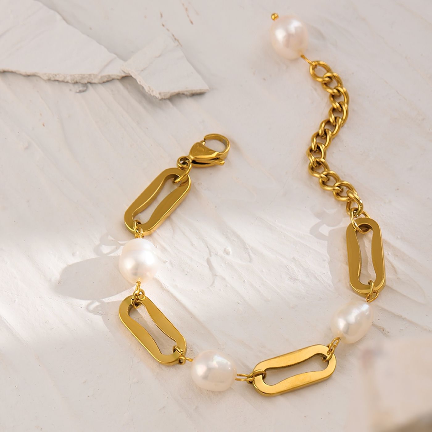 Bracelet with Pearl Links