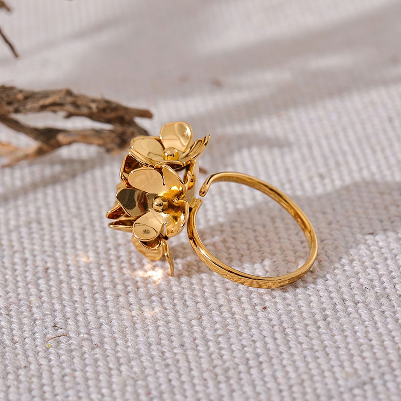 Flowers Adjustable Ring