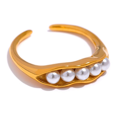 Adjustable Pearl Ring