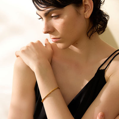 Bracelet manchette irrégulier organique Hazel