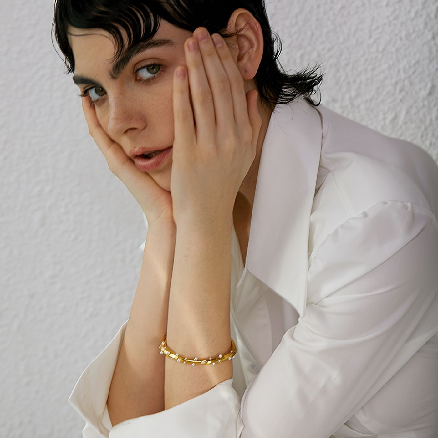 Bracelet manchette en perles biologiques Helen