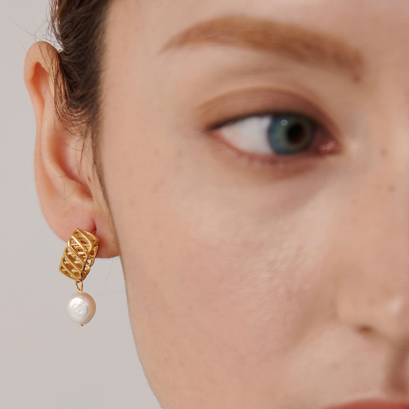 Geometric Hoop Earrings with Pearl