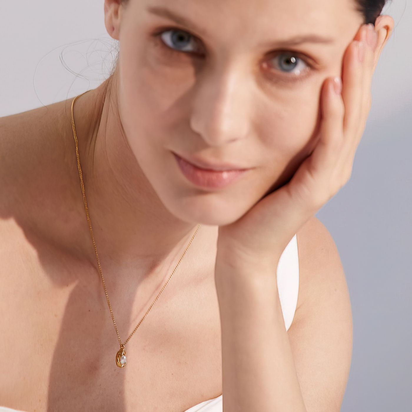 Baroque Pearl Pendant Necklace